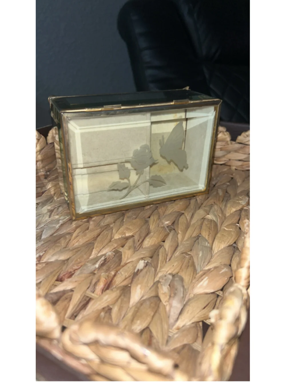 Vintage edge glass, musical jewelry box